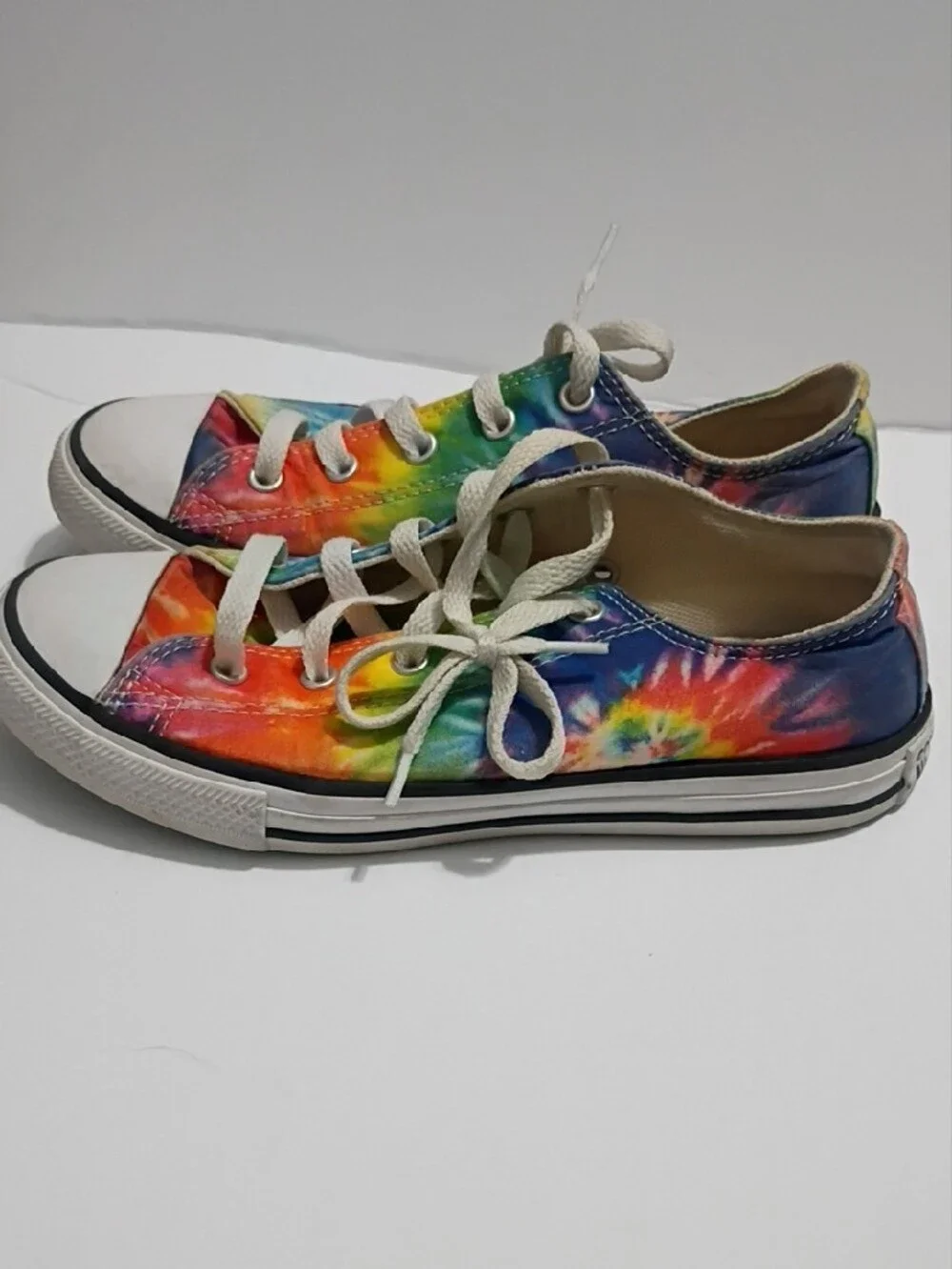 Kids Tie-Dye Converse Lace-Up Sneakers - Multicolor